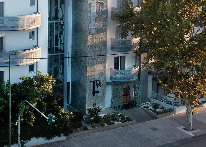 Garden Ξενοδοχείο 5*